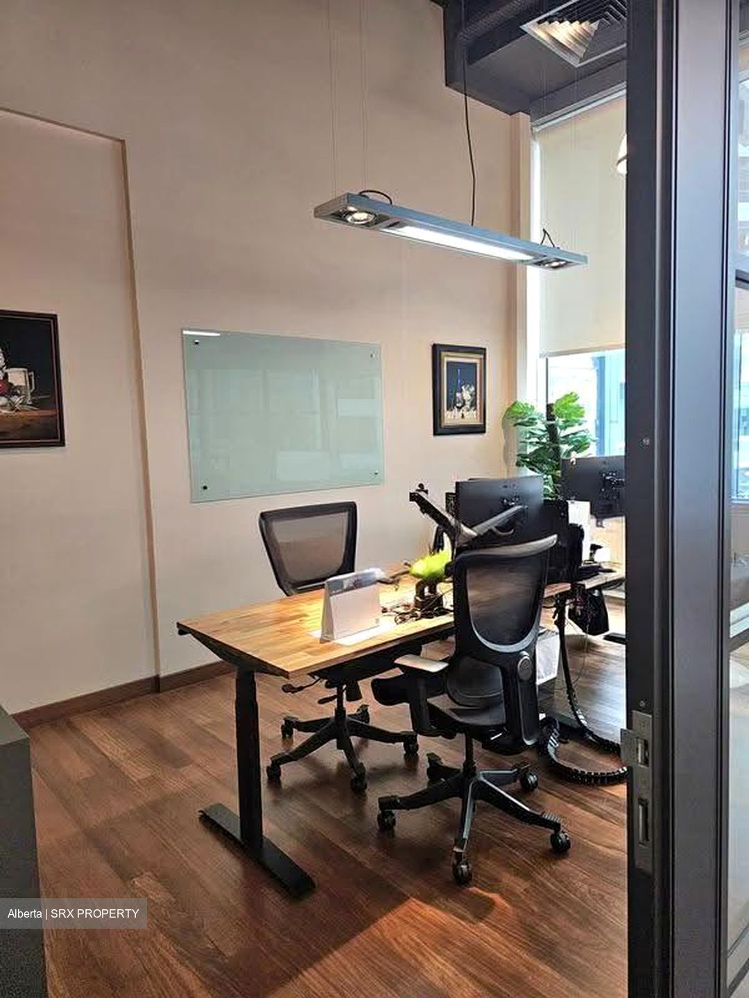 Robinson Square (D1), Office #615653041